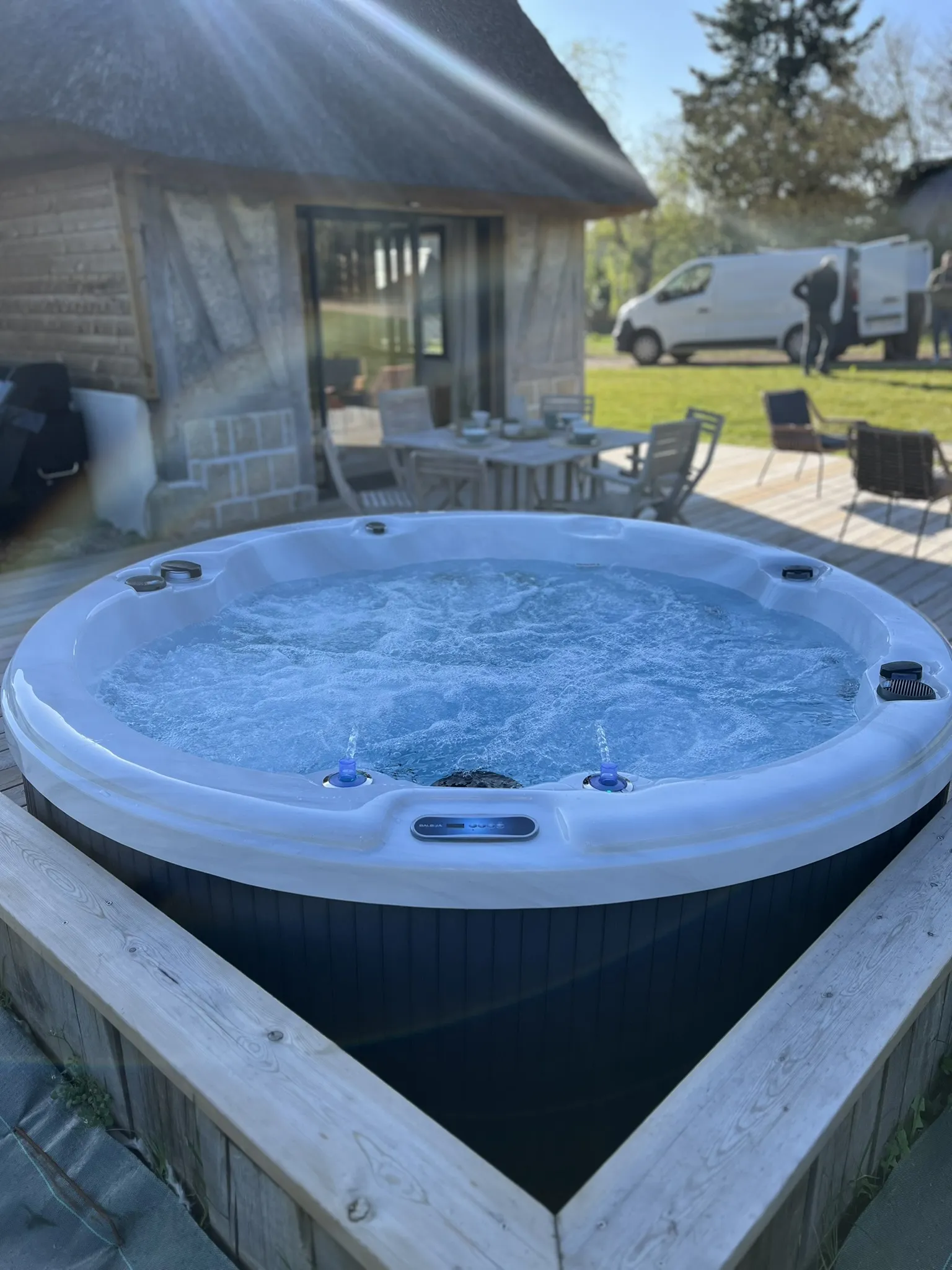Image installateur spa jacuzzi 5 installateur spa 65
