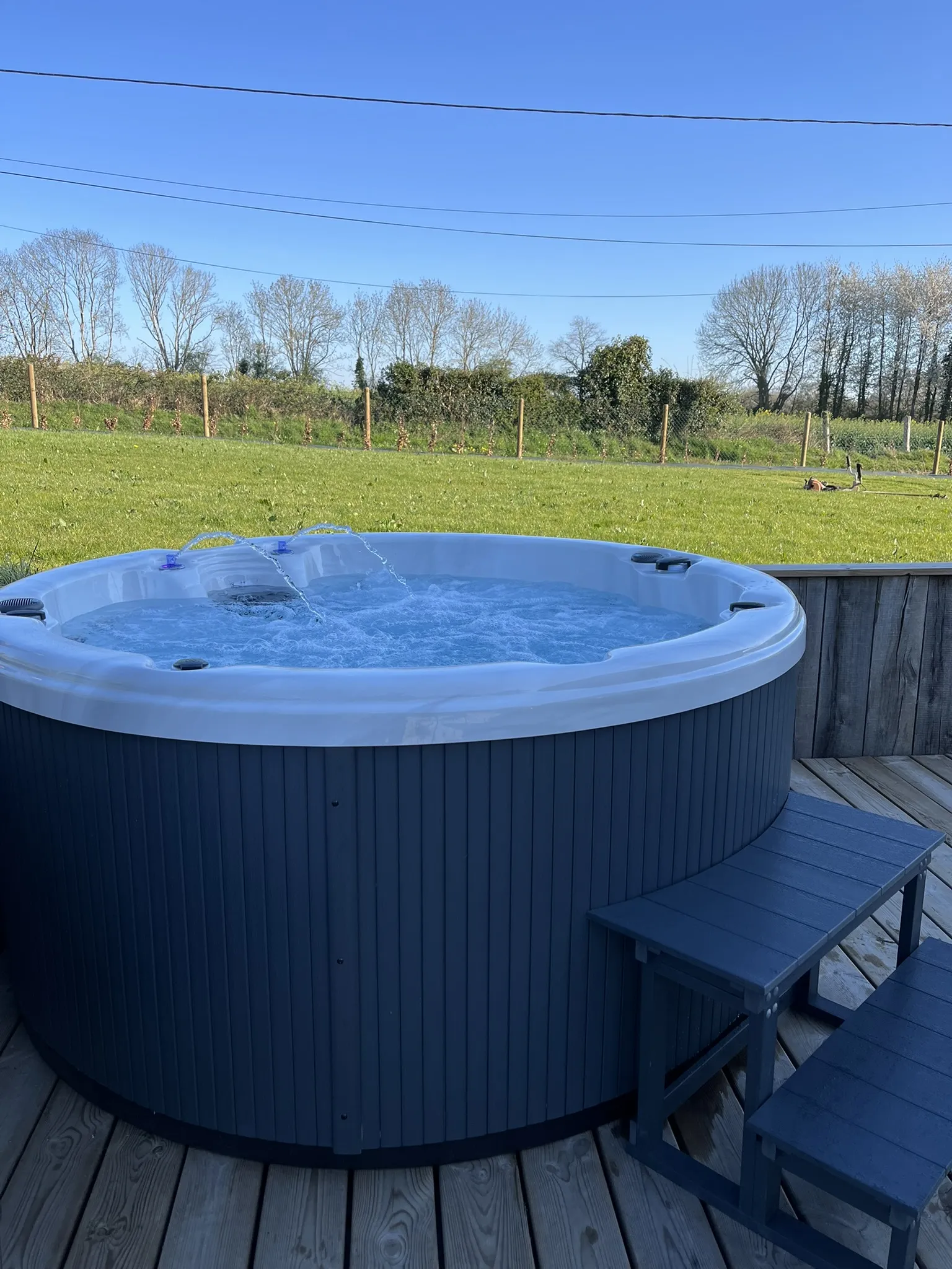 Image installateur spa jacuzzi 7 installateur spa 65
